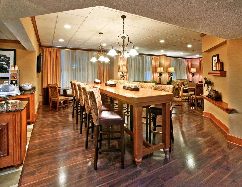 Hampton Inn Bowling Green Restaurant photo